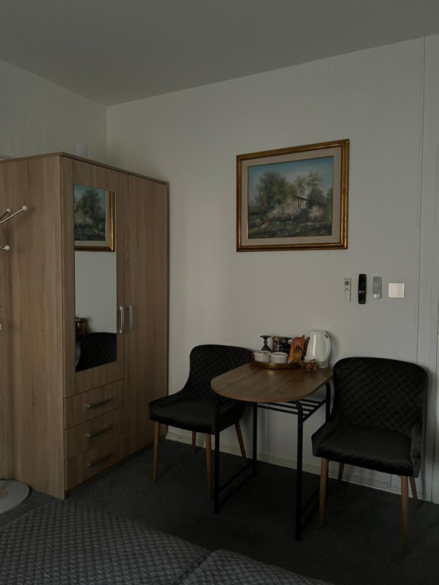 Luxrooms - Hotel Type With Private Jacuzzi Bjelovar Exterior photo