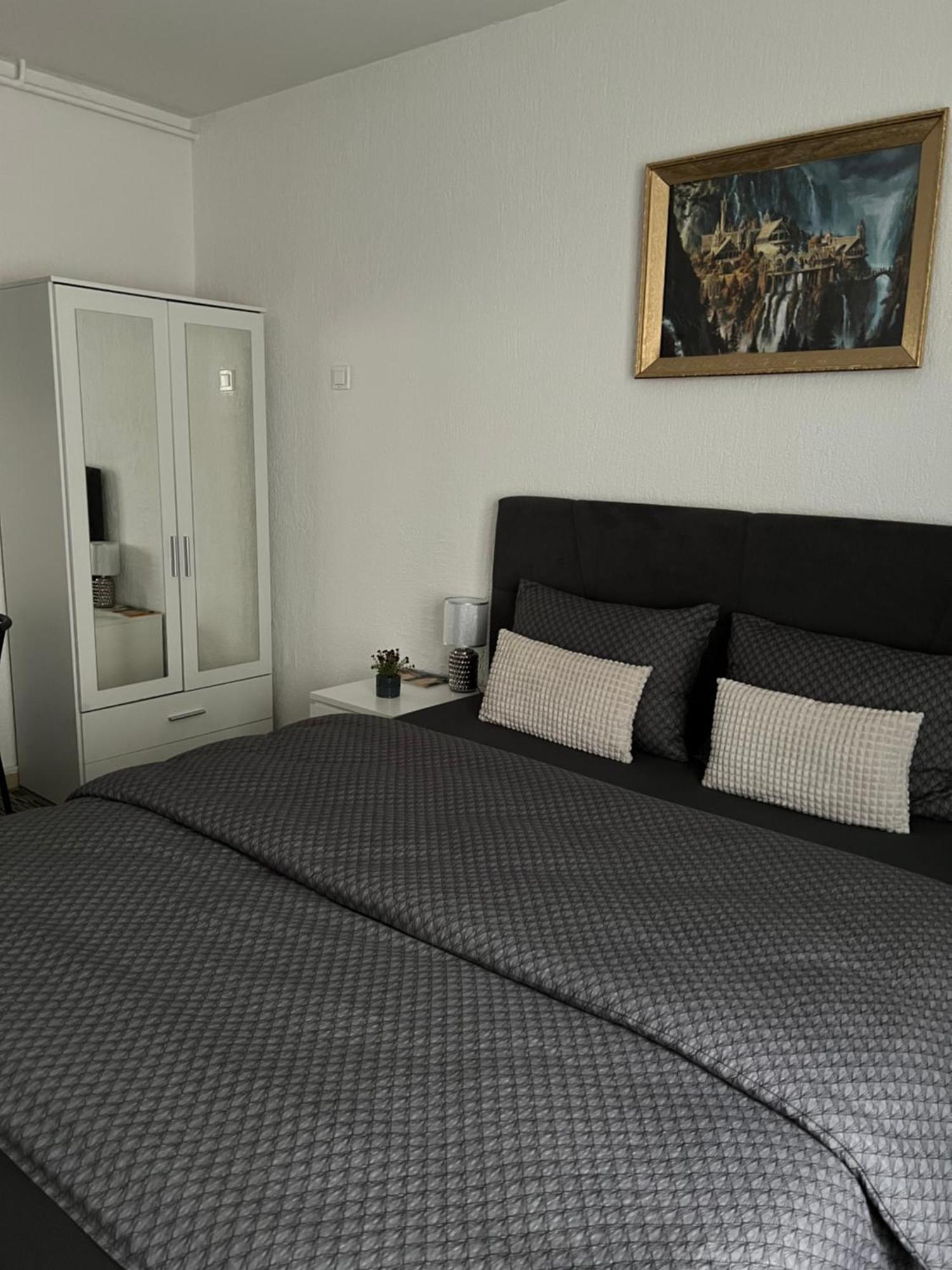 Luxrooms - Hotel Type With Private Jacuzzi Bjelovar Exterior photo